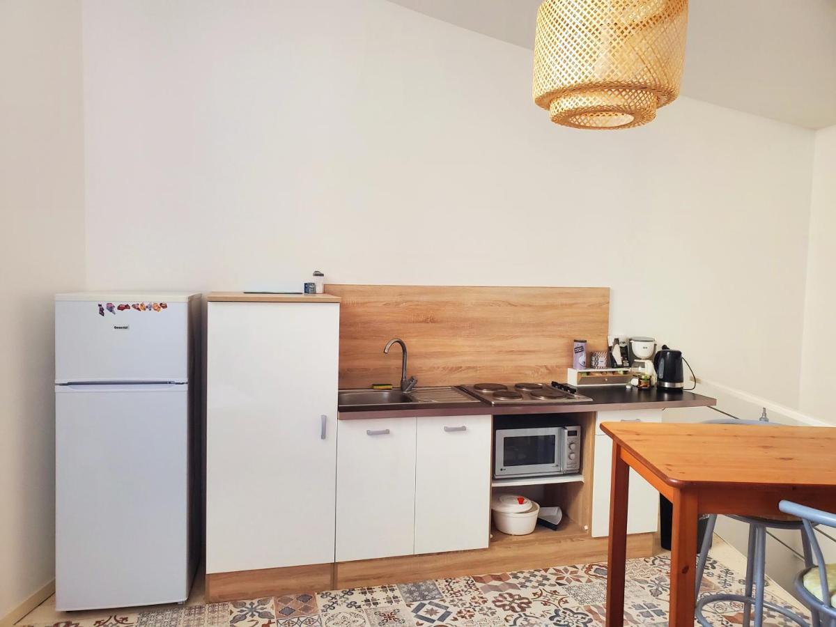 Appartement En Duplex Viviers 외부 사진