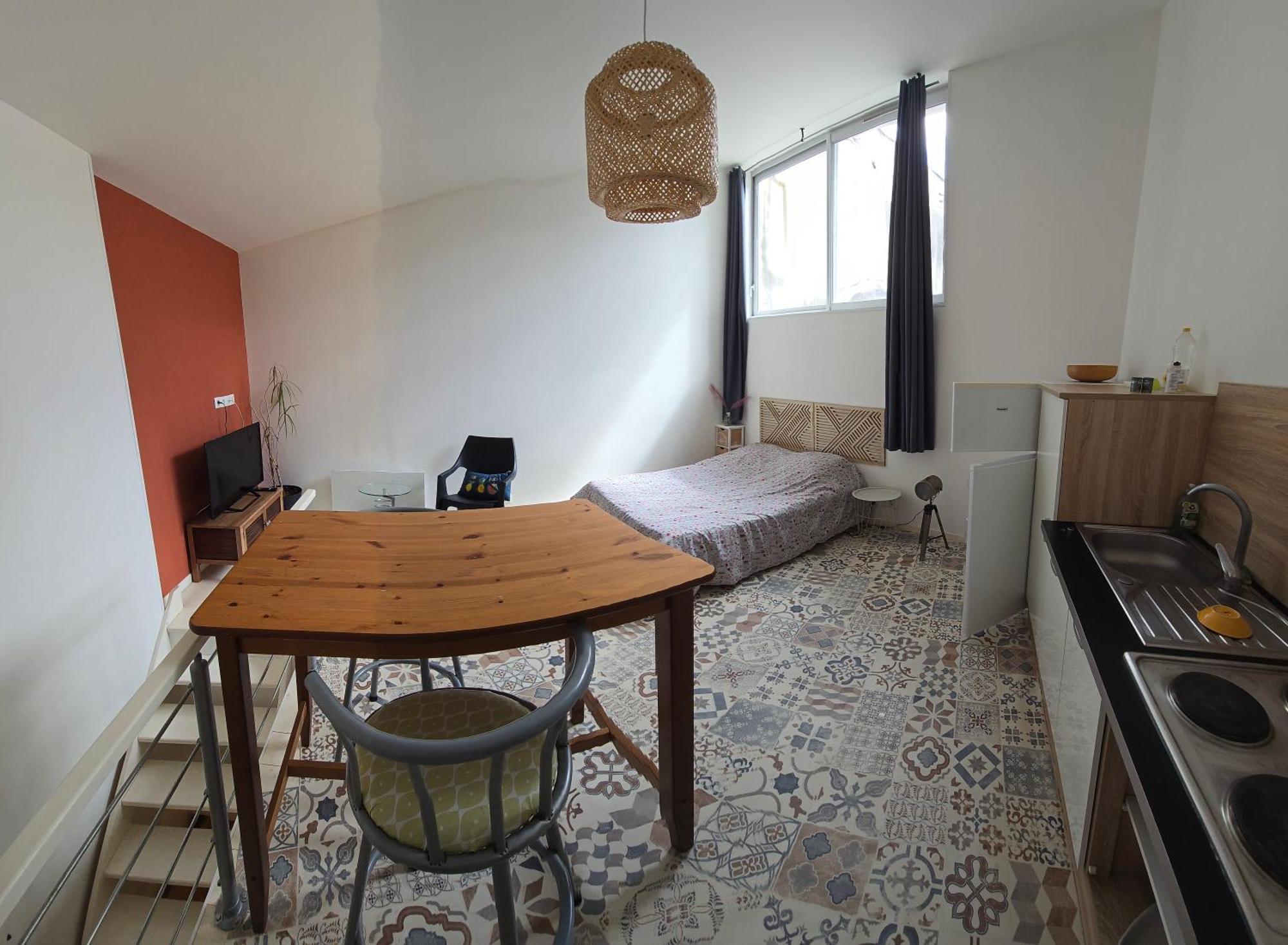 Appartement En Duplex Viviers 외부 사진